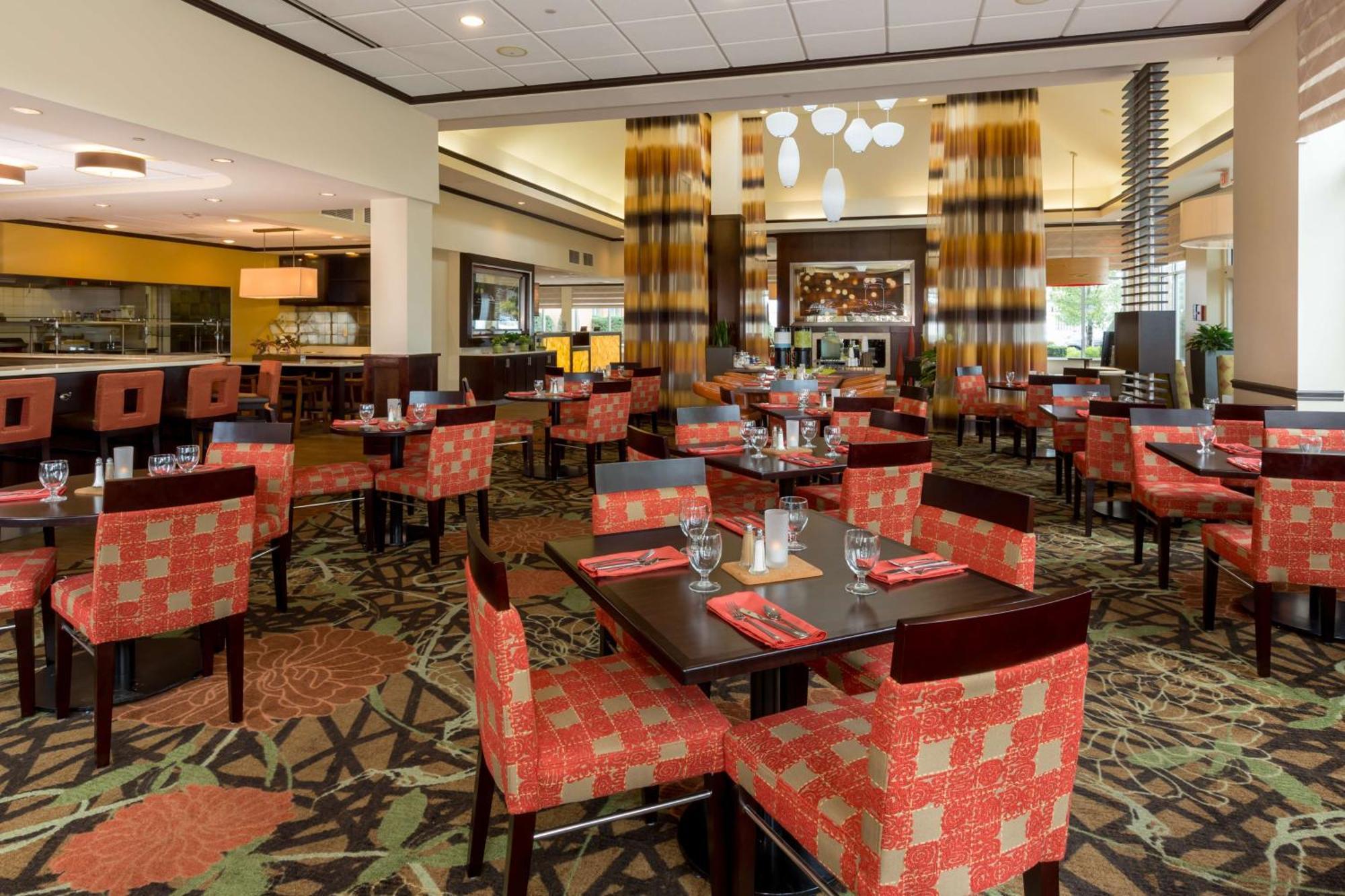 Hilton Garden Buffalo Airport